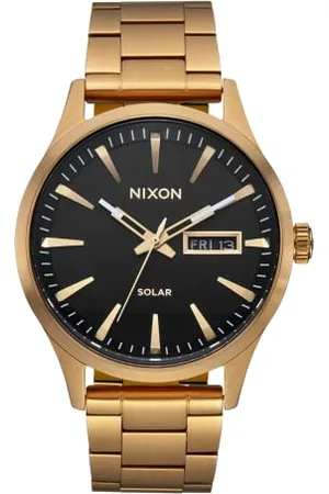 Nixon Unisex Analog Japanisches Quarzwerk Uhr mit Edelstahl Armband A1346-510-00
