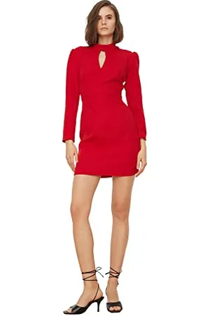 Trendyol Damen Detailliertes Kleid Des Roten Kragens Business Casual Dress, , 36 EU