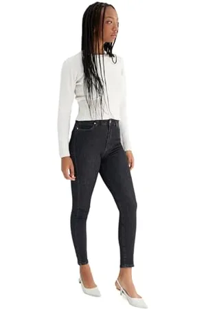 Trendyol Damen Gerade Schlank Normale Taille Jeans