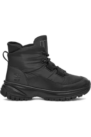 UGG Damen Yose Puffer Lace Mode-Stiefel, , 43 EU