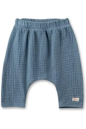 Sanetta Newborn-Hose aus Musselin | Praktische und Bequeme Mousselin-Hose aus Bio-Baumwolle für Jungen. Baby Bekleidung 050