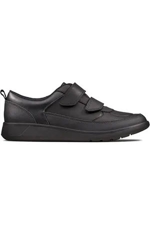Clarks Mädchen Scape Flare Y Uniform-Schuh Black