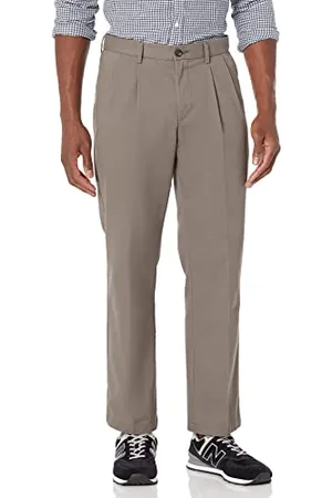 Amazon Herren Knitterfreie Chinohose mit klassischer Passform und Bügelfalte (erhältlich in Big & Tall), , 42W / 29L
