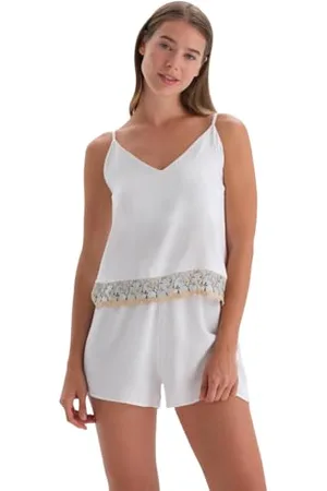 Dagi Women