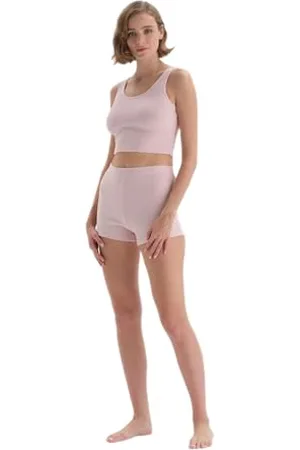 Dagi Women