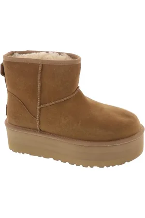 UGG Classic Mini Platform Mode-Stiefel