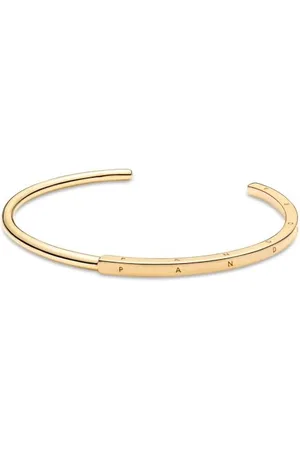 PANDORA Signature I-D Armreif in mit 14 Karat vergoldete Metalllegierung Signature Collection, Größe 16cm, 569493C00-1
