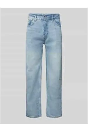 Review Essentials Straight Fit Jeans