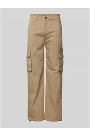 Review Cargohose mit Label-Detail