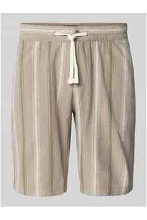 McNeal Regular Fit Shorts mit Gesäßtasche