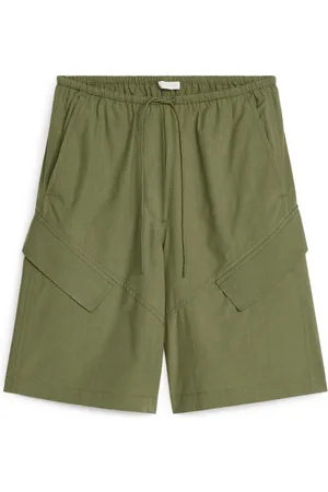 ARKET Lockere Shorts - Grün