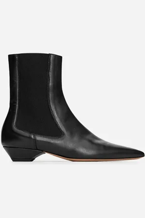ARKET Spitzer Lederstiefel