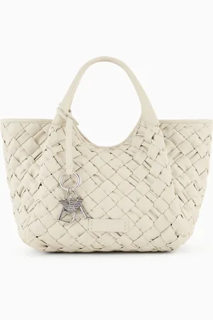Emporio Armani Shopper aus geflochtenem Material in Nappa-Optik mit Logo-Anhänger