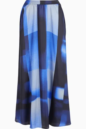Emporio Armani Langer Rock aus Satin mit Karomuster und mehrfarbigem Karo- und Ombre-Print