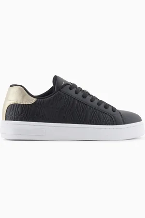 Armani Exchange Sneakers mit Ton-in-Ton gesticktem Logo und Metalldetail