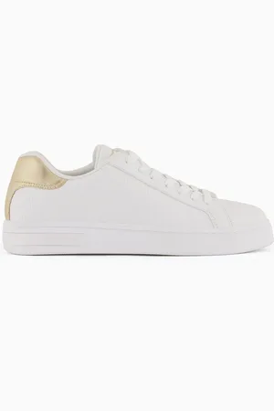 Armani Exchange Sneakers mit Ton-in-Ton gesticktem Logo und Metalldetail
