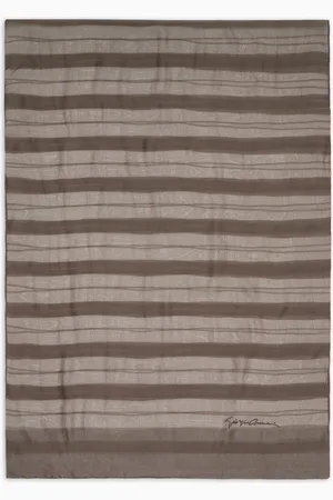 Giorgio Armani Stola aus Wolle und Seide in Jacquard-Stoff-Verarbeitung