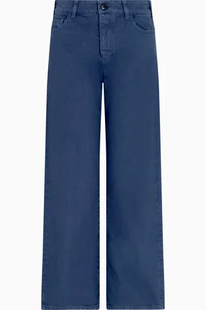 Emporio Armani Jeans J33 mit mittelhohem Bund und verkürztem, ausgestelltem Bein aus stückgefärbtem Bull