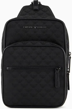 Emporio Armani Ein-Schulter-Rucksack aus Nylon mit durchgehendem Adler-Motiv in Jacquard-Stoff-Verarbeitung