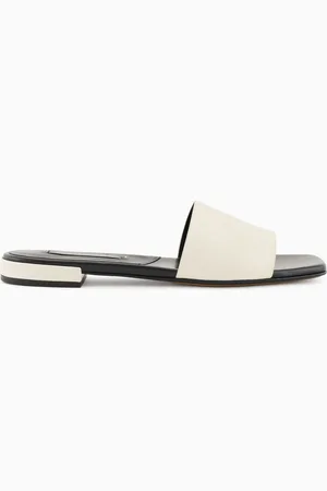 Giorgio Armani X 10 Corso Como flache Sandalen aus Kalbsleder