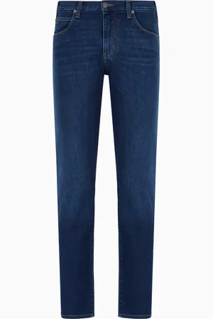 Emporio Armani Jeans J45 in Regular Fit aus gewaschenem Komfort-Denim 11,5 oz und Twill