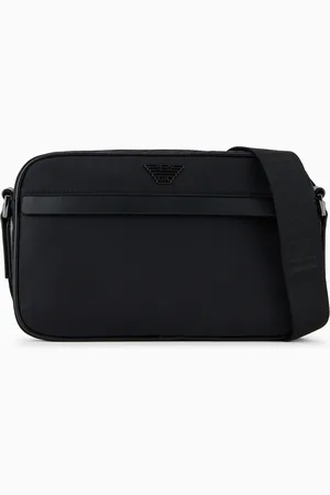 Emporio Armani ASV Umhängetasche aus recyceltem Nylon