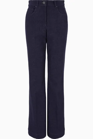 Giorgio Armani Five-Pocket-Hose der Denim Collection mit ausgestelltem Saumabschluss aus Denim mit Stretchanteil