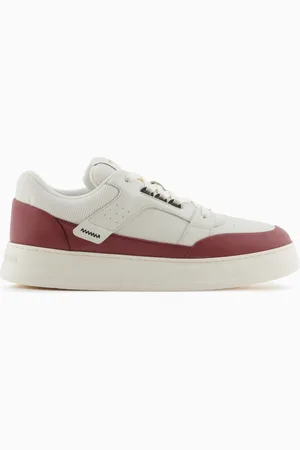 Emporio Armani Sneaker aus Leder und Mesh mit kontrastierenden Details