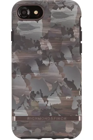 Richmond & Finch Richmond And Finch Camouflage iPhone 6/6S/7/8 Cover