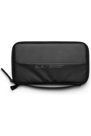 DB Berdan Essential Passport Cover