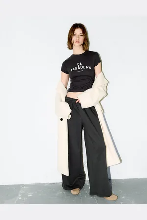 Bershka Super-Wide-Leg-Plüschhose Damen Xs Grau