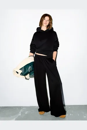 Bershka Super-Wide-Leg-Plüschhose Damen Xs Schwarz