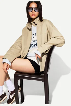 Bershka Jacke Im Trucker-Stil Mit Stehkragen Damen Xs Camel