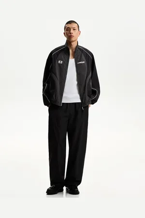 Bershka Sportliche Hose Aus Funktionsstoff Mit Borte Herren Xs Schwarz