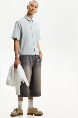 Bershka Super Baggy Denim-Jort-Bermudas Herren 32 Dunkelgrau