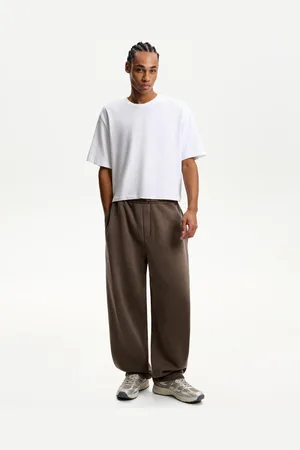 Bershka Balloon-Hose Aus Plüsch Herren Xs Braun