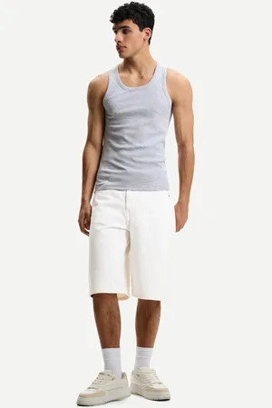 Bershka Jeans-Bermudashorts Im Baggy-Stil Herren 32 Rohweiß