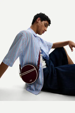 Bershka Runde Sportliche Crossbody-Tasche Herren Bordeaux
