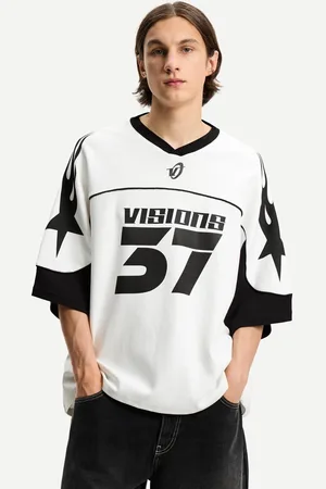 Bershka Sportliches T-Shirt Mit Kurzen Ärmeln Und Print Herren S Weiss