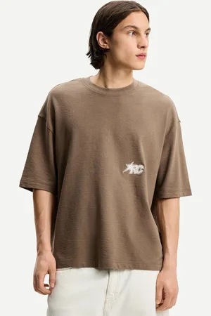 Bershka T-Shirt Im Boxy-Fit Mit Kurzen Ärmeln Strukturmuster Und Stickerei Herren Xs Braun