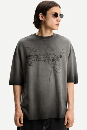 Bershka T-Shirt Im Boxy-Fit Mit Kurzen Ärmeln Und Print Herren Xs Dunkelgrau