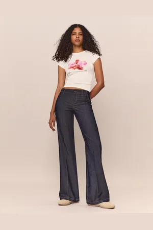 Bershka Bootcut-Jeans Mit Tiefem Bund Damen 32 Dunkelblau