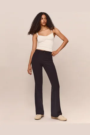Bershka Bootcut-Jeans Mit Tiefem Bund Damen 32 Schwarz