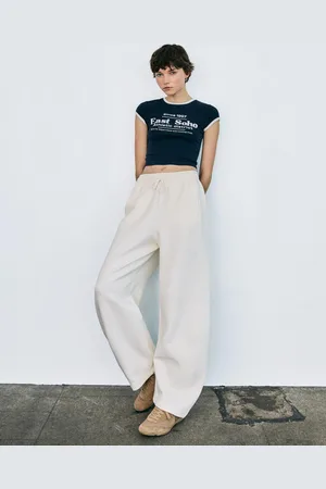 Bershka Barrel-Fit-Hose Aus Plüsch Damen Xs Rohweiß