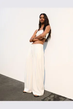 Bershka Fließende Wide-Leg-Hose Mit Zierfalten Damen Xs Weiss