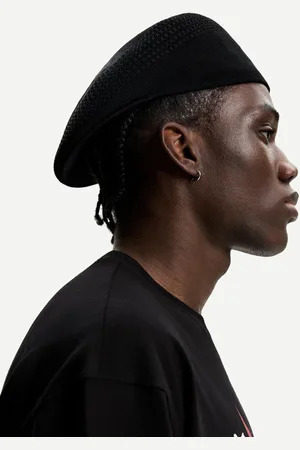Bershka Gestrickte Baskenmütze Herren Schwarz