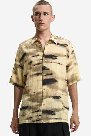 Bershka Kurzarmhemd Mit Strukturprint Herren Xs Sandfarbe