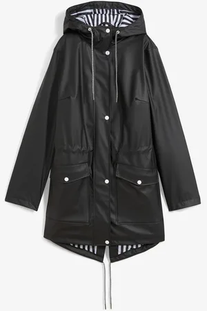 bonprix Wasserabweisende Regenjacke