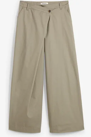 bonprix Marlenehose mit asymmetrischem Verschluss