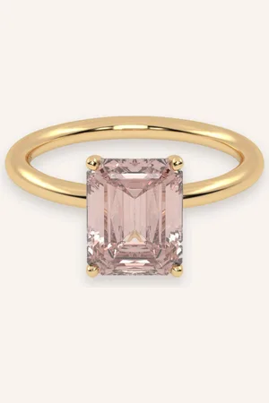 VEYNOU Ring ROSIE aus 14 Karat Gelbgold und 2.00ct. lab-grown Morganit